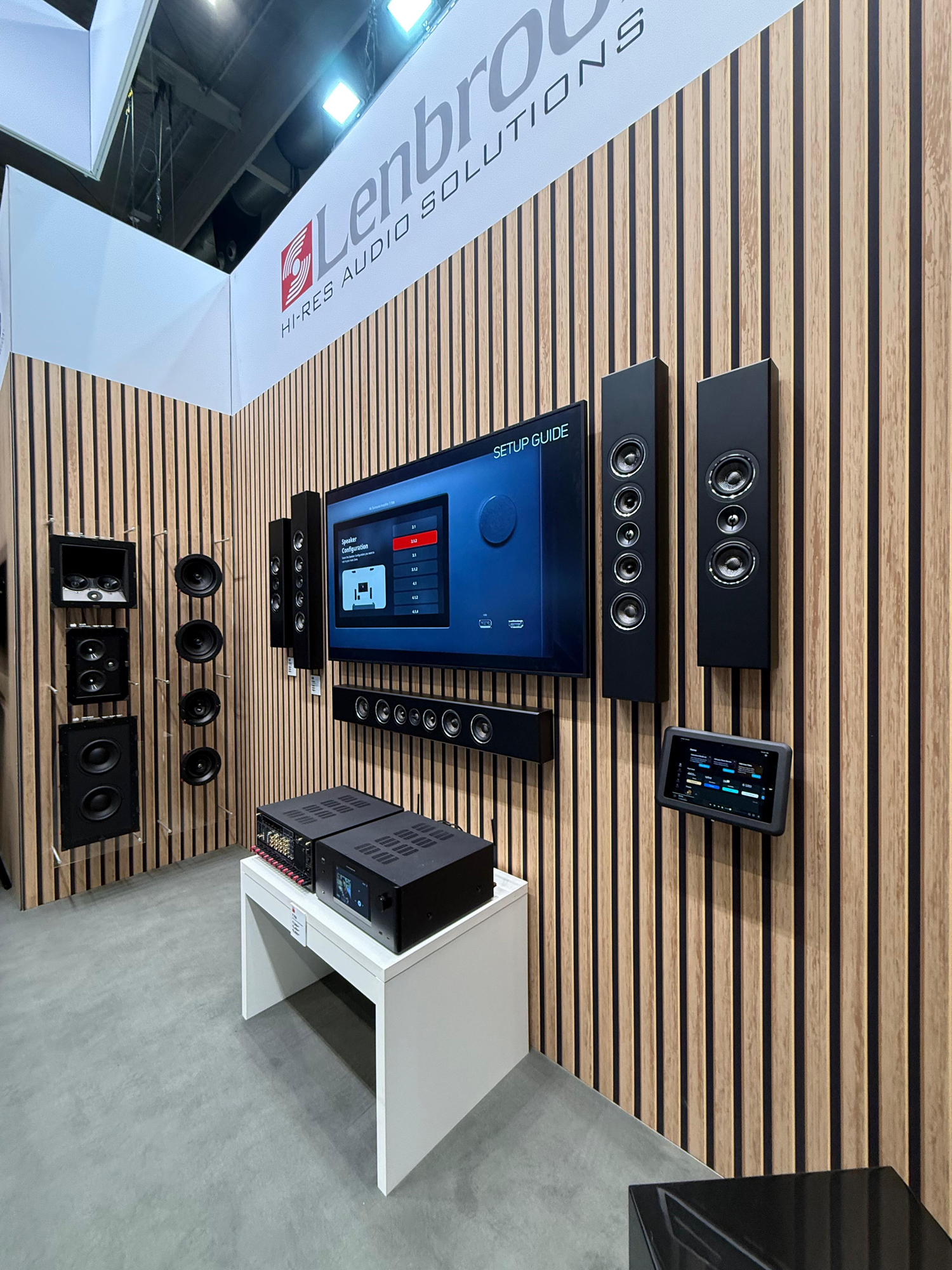 NAD, BLUESOUND y PSB en el ISE 2025